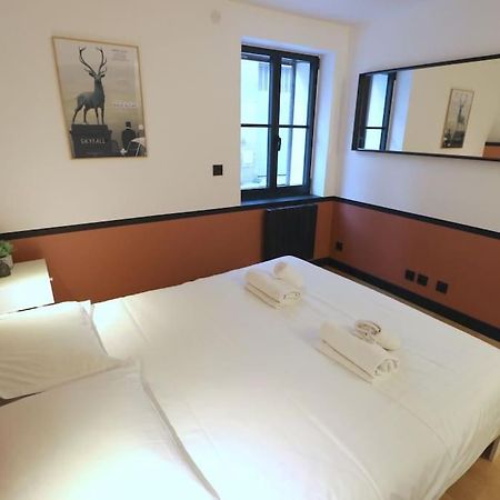 Neuf & Cosy - 2 Chambres - 11E Parijs Buitenkant foto